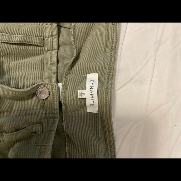 Olive high waist jeans with pleating - Picture 3 of 3